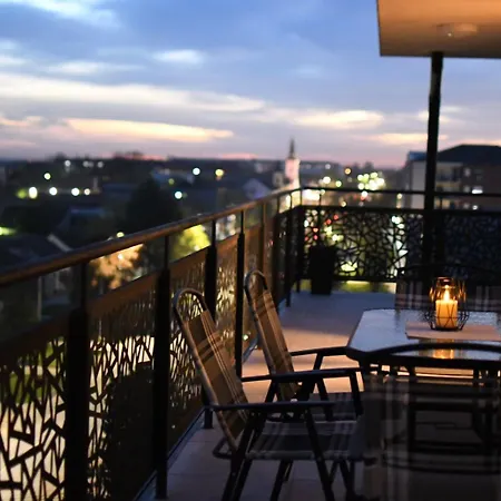 Loft 43 * סטארה פאזובה